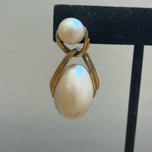 Vintage Givenchy earrings - Picture 2 of 5